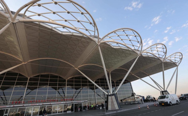 Irak: attaque aux «drones armés» à l'aéroport d'Erbil