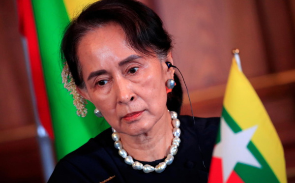 Birmanie: Aung San Suu Kyi sera jugée en octobre pour corruption