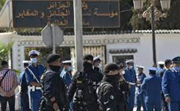 Algérie : des obsèques a minima pour l'ancien président Abdelaziz Bouteflika