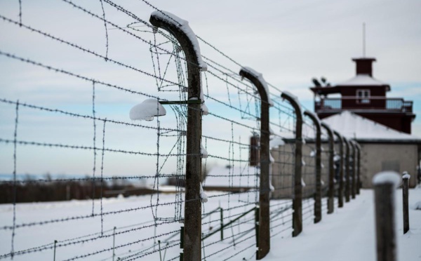 Allemagne: l'ex-secrétaire d'un camp de concentration nazi de 96 ans remise en liberté avant reprise du procès