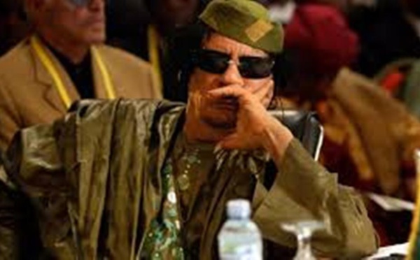 Le 20 octobre 2011, Mouammar Kadhafi était tué avec plusieurs de ses compagnons dans des circonstances qui ne sont toujours pas clarifiées. Ses sympathisants ont dénoncé, dans un communiqué publié mardi 19 octobre, « les crimes de guerre commis par l