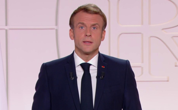 Covid-19 en France: le passe sanitaire conditionné à une dose vaccinale de rappel pour les plus de 65 ans