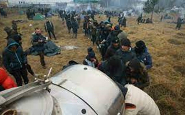 Crise migratoire : la Biélorussie veut éviter une "confrontation ardente" avec l’UE