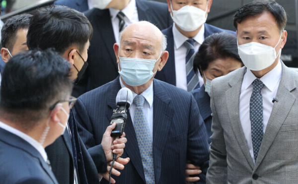 Corée du Sud : l'ex-dictateur Chun Doo-hwan meurt à 90 ans