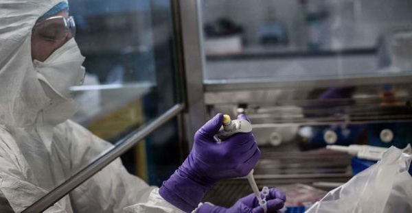 Nouveau variant « Omicron »: Le monde se ferme à l’Afrique du Sud, un premier cas en Europe