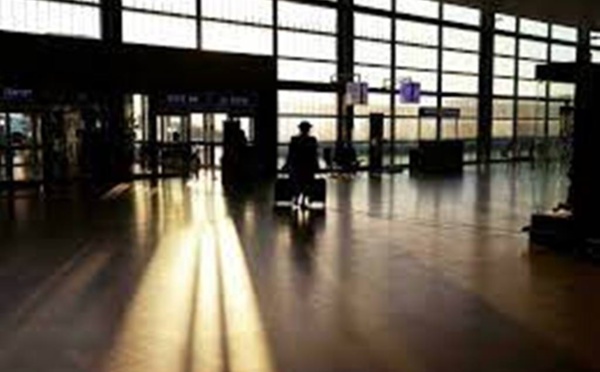 Israël ferme ses frontières pour ralentir la propagation du variant Omicron