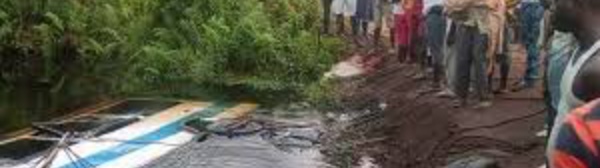 Kenya: au moins 20 morts dans l’accident d’un bus emporté par une rivière en crue (police)