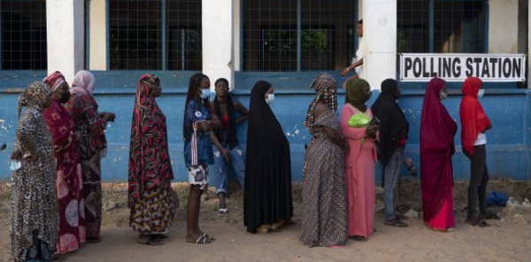 Les Gambiens dans l’attente du nom de leur prochain président