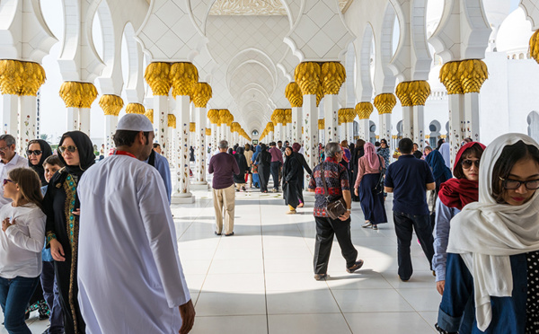 Les Émirats arabes unis déplacent leur week-end au samedi-dimanche