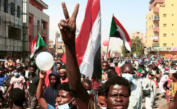 Au Soudan, la police tire des grenades lacrymogènes pour disperser les manifestants