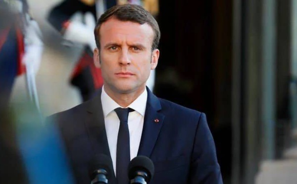 Le combat de Desmond Tutu «restera dans nos mémoires», salon Emmanuel Macron