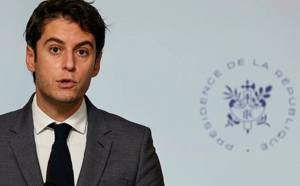 Pass vaccinal: Attal vise un calendrier "au plus près de ce qui était prévu"