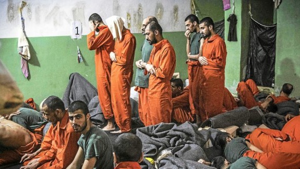 Syrie: 39 jihadistes du groupe Etat islamique tués dans une attaque à la prison de Ghwayran