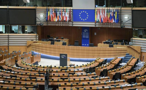 Ukraine: l'Union européenne décide ce mardi des premières sanctions contre la Russie (Borrell)