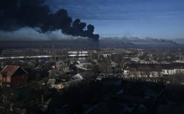 Opération militaire russe en Ukraine: un avion militaire ukrainien s’écrase près de Kiev