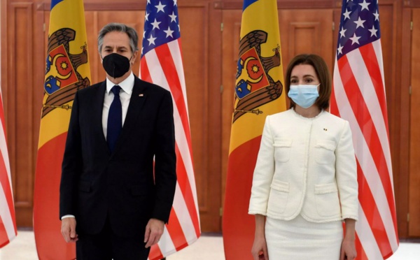 Guerre en Ukraine: «violents combats», Poutine menace de priver le pays de son «statut d’État»