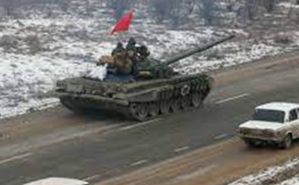  L'offensive russe en Ukraine se poursuit. Les bombardements visent plusieurs villes du pays, Kiev et Kharkiv dans le nord, Marioupol dans le sud. L'Ukraine s'inquiète à présent d'une offensive sur le port d'Odessa, troisième ville du pays située sur