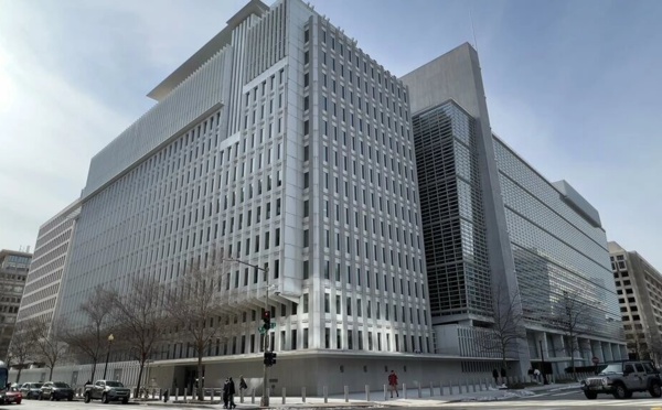 Ukraine: la Banque mondiale approuve une aide immédiate de 489 millions de dollars