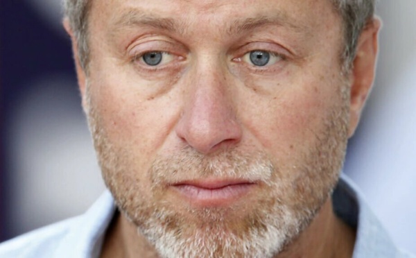 Chelsea : Abramovich sanctionné en Angleterre, la vente serait suspendue