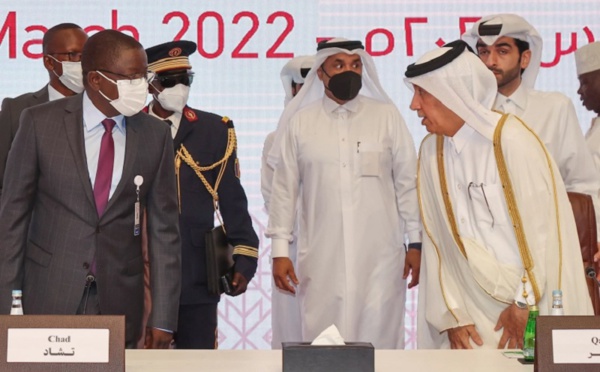 Le gouvernement militaire tchadien et les groupes armés suspendent les pourparlers de paix à Doha