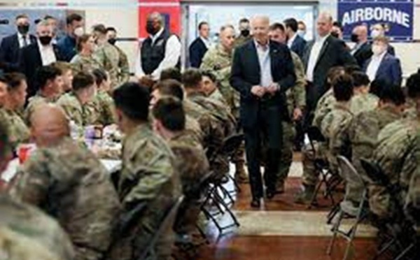 Guerre en Ukraine: Zelensky accuse Moscou de pousser à la course aux armes nucléaires