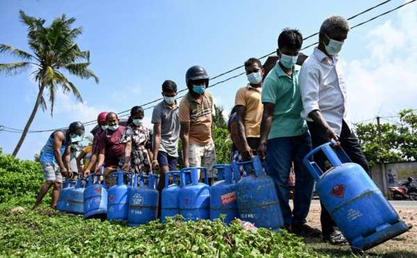 Les Sri Lankais souffrent dans une économie à l'arrêt