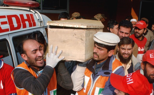 Pakistan: six soldats tués lors d'une attaque des talibans contre leur base