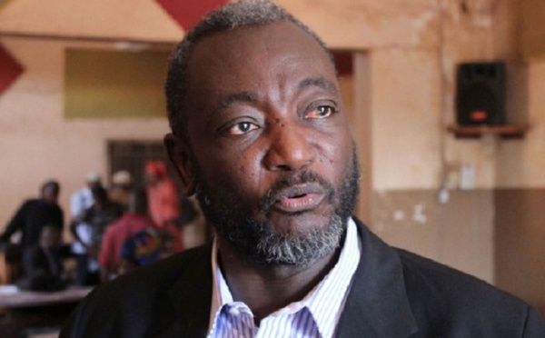 Mali: l'opposant Oumar Mariko convoqué par la junte après des critiques