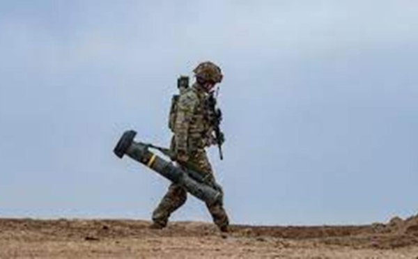 Guerre en Ukraine: des dizaines de frappes dans l'est où «la bataille pour le Donbass semble lancée