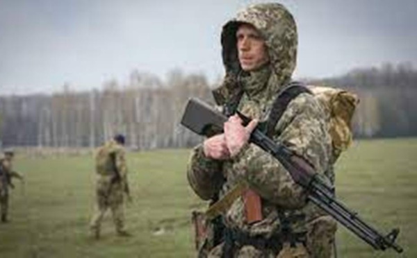 Guerre en Ukraine: pas de trêve en vue, deux mois après le début de l'offensive russe