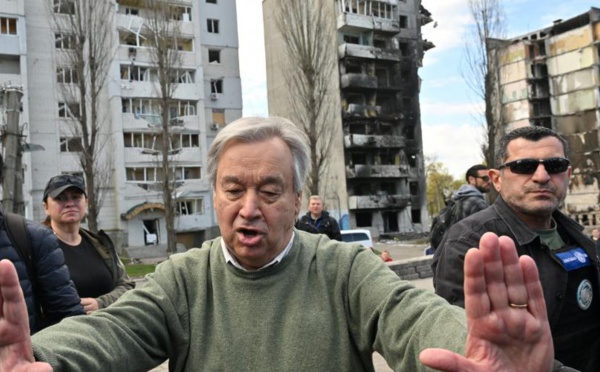 La Russie confirme une frappe contre Kiev avec des armes de «haute précision» pendant la visite de Guterres