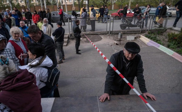 Ukraine: deux volontaires humanitaires britanniques «capturés», selon une ONG