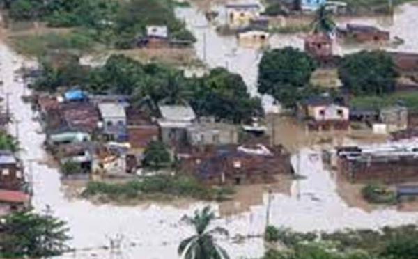 Au Brésil, plus de cent morts dans des inondations et glissements de terrain