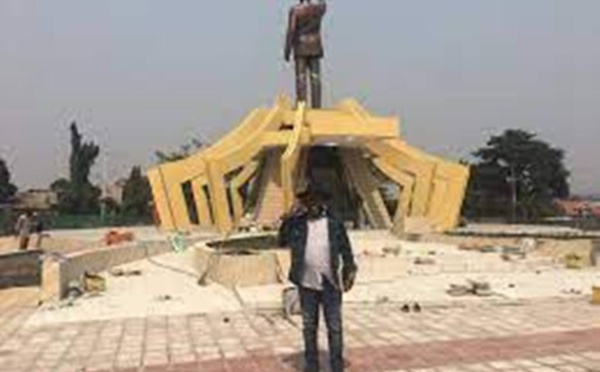 À Kinshasa, les derniers préparatifs au mémorial du héros national Lumumba