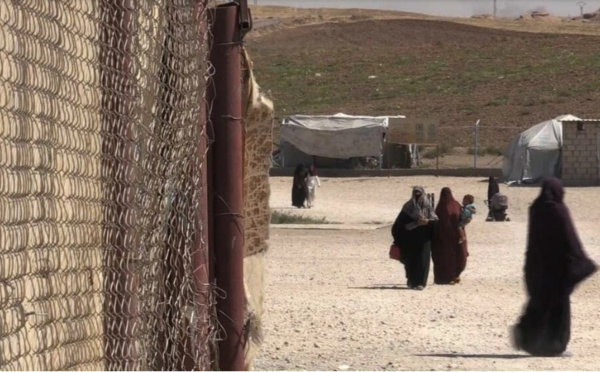 La France rapatrie 35 enfants et 16 mères retenus dans les camps syriens des prisonniers jihadistes