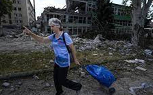 Guerre  en Ukraine : deux tiers des réfugiés ukrainiens veulent rester dans leur pays d'accueil pour l'instant