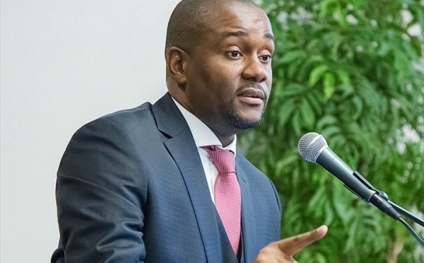 Gabon: Ike Ngouoni, l’ex-porte-parole d'Ali Bongo, condamné à 8 ans de prison