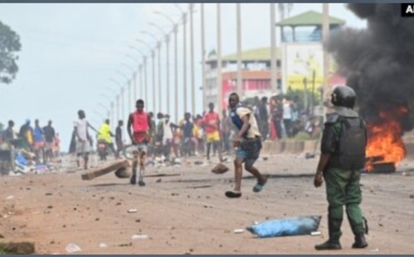 Manifestations sporadiques contre la junte à Conakry