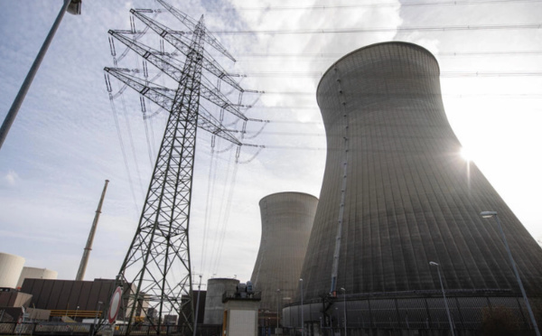 Allemagne: Scholz ouvre la porte à une prolongation des centrales nucléaires