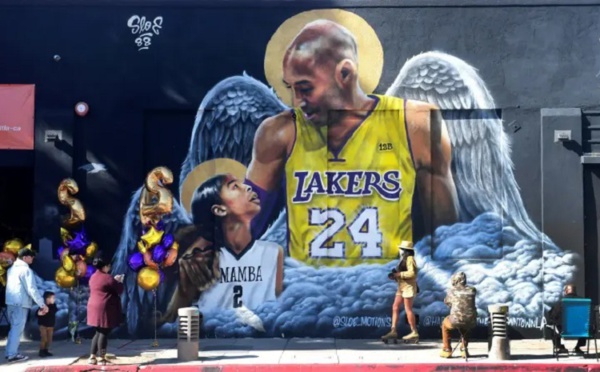 Un procès lié au crash mortel de Kobe Bryant s'ouvre en Californie