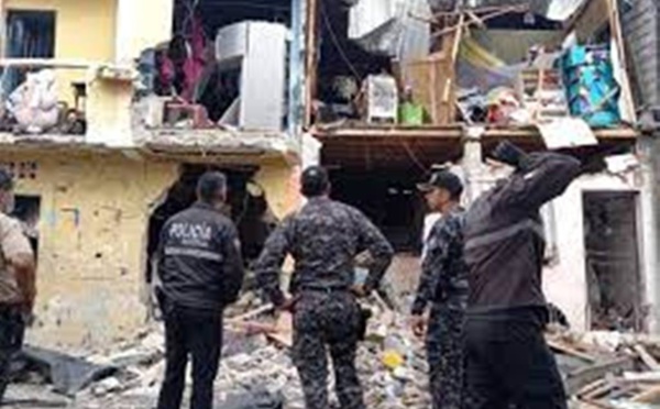 Équateur: un attentat à l'explosif tue au moins cinq personnes à Guayaquil