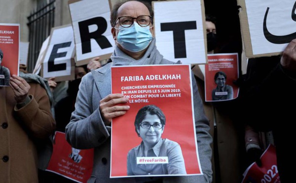 Iran : Paris demande la "libération immédiate" de sept détenus français