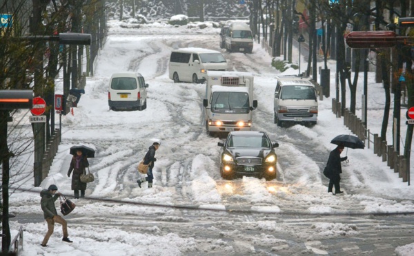 Une tempête hivernale fait plusieurs morts au Japon