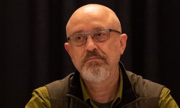 Ukraine: le ministre de la Défense promet des «audits» après un scandale de corruption