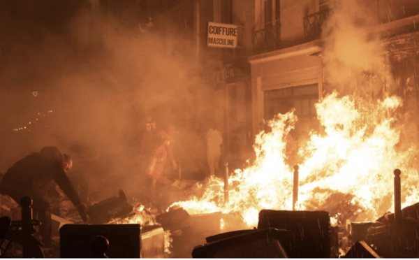 Réforme des retraites : nuit incandescente à Paris et dans plusieurs villes de France