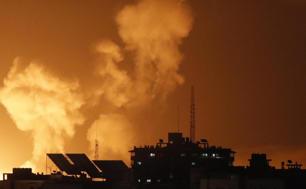 Attaqué à sa frontière nord, Israël riposte par des frappes sur Gaza et au Liban