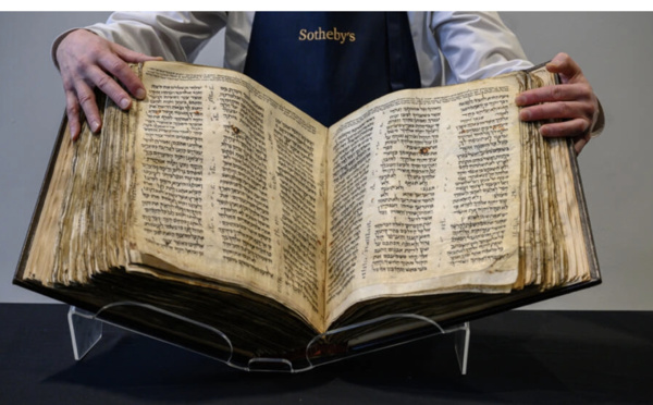 Marché de l'art à New York: une Bible du Xe siècle, un Douanier Rousseau et un Klimt aux enchères