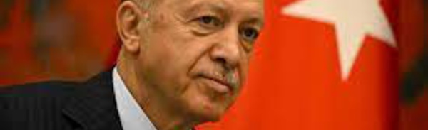 Présidentielle en Turquie : Erdogan en tête après 25 % des bulletins dépouillés