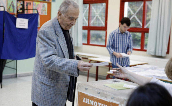 Grèce: des élections à haut risque pour la droite