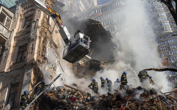 Russie: deux blessés après la chute d'un drone sur Belgorod, capitale régionale près de l'Ukraine